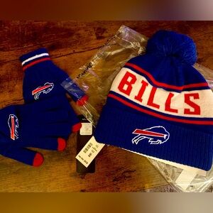 Buffalo Bills winter hat and gloves